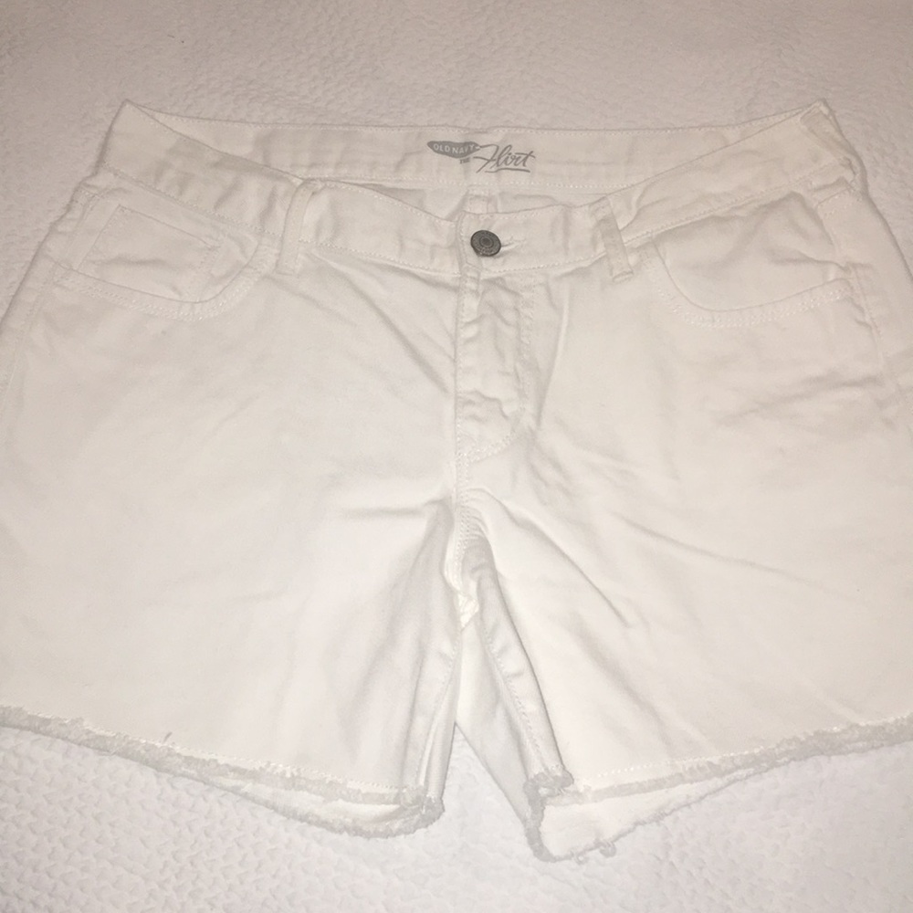 Old navy white Jean shorts- new no tags!